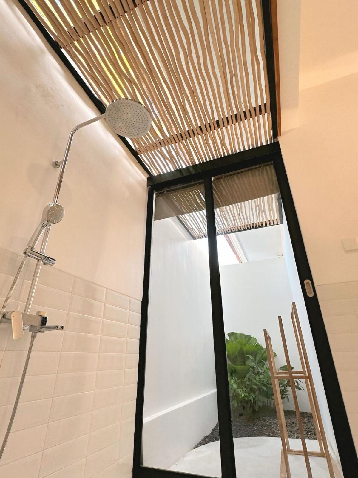 Amerta Villa Seminyak Exteriör bild
